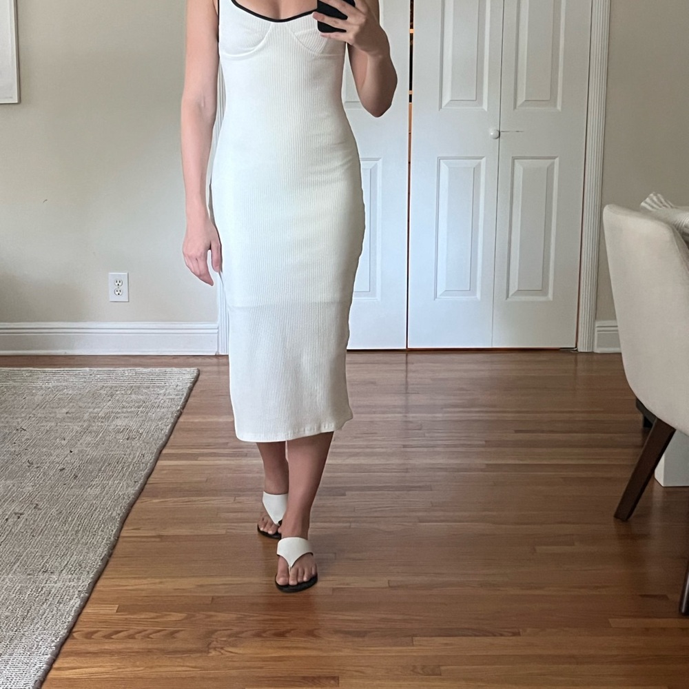 Elegant White Midi Dress